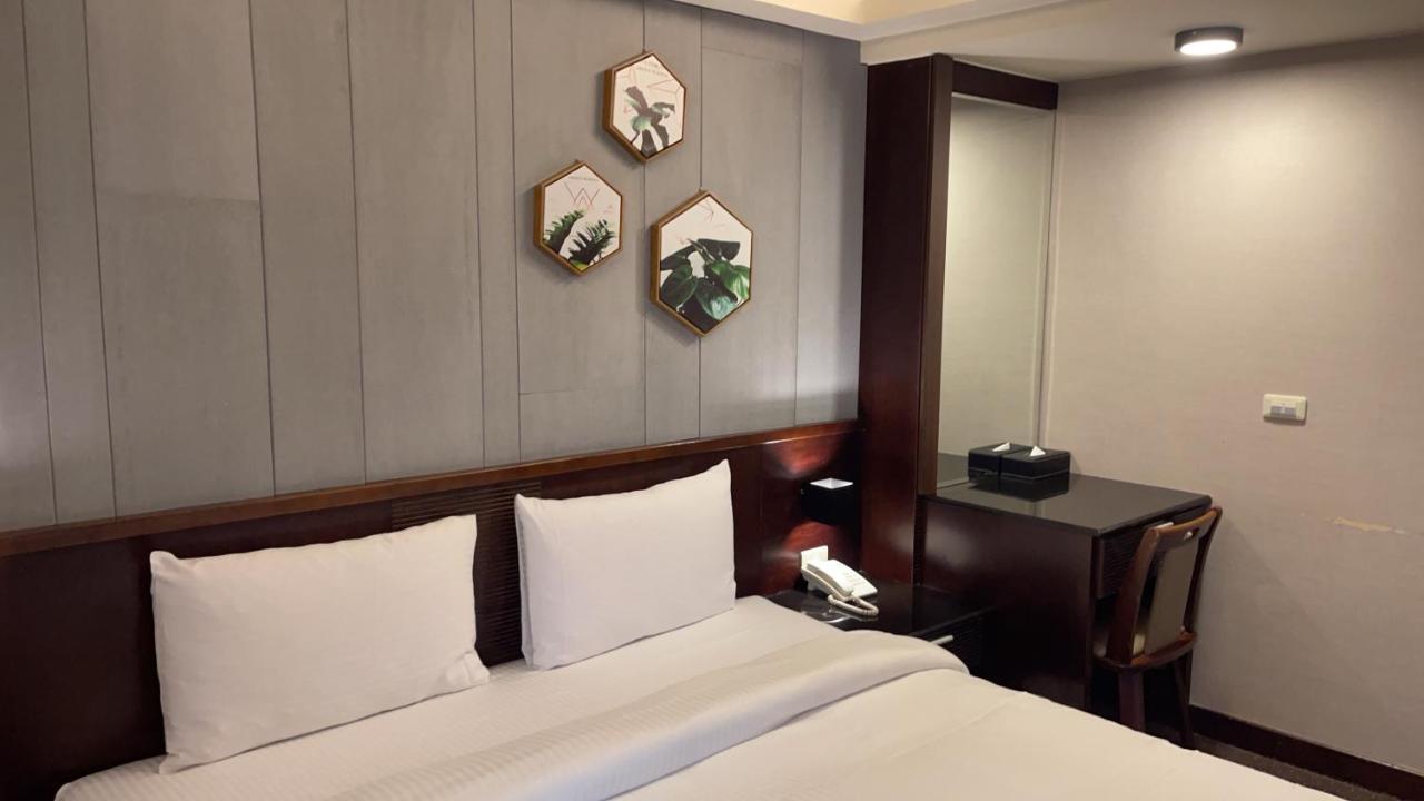 Sun Sweet Hotel Luodong Exterior photo